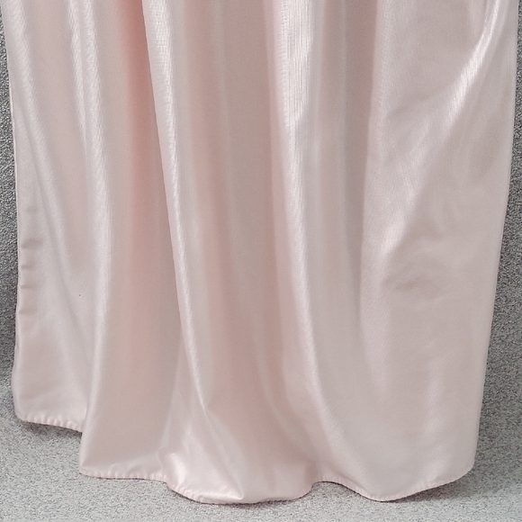 Vintage vandemere Women's  Pink Lace Nightgown One Size - Picture 2 of 16